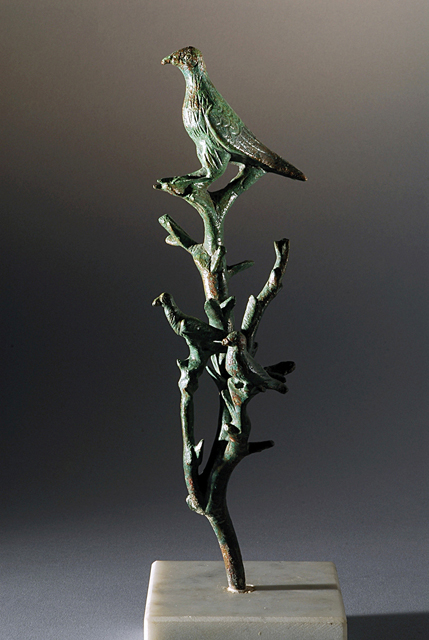 Fig. 4. Roman bronze branch with birds, possibly imitating Heron’s “singing fountain” (first century C.E., ht. 25.1 cm), from the House of M. Fabius Rufus. Pompeii, Superintendency of Pompeii, inv. no. 14142 (courtesy Superintendency of Pompeii).